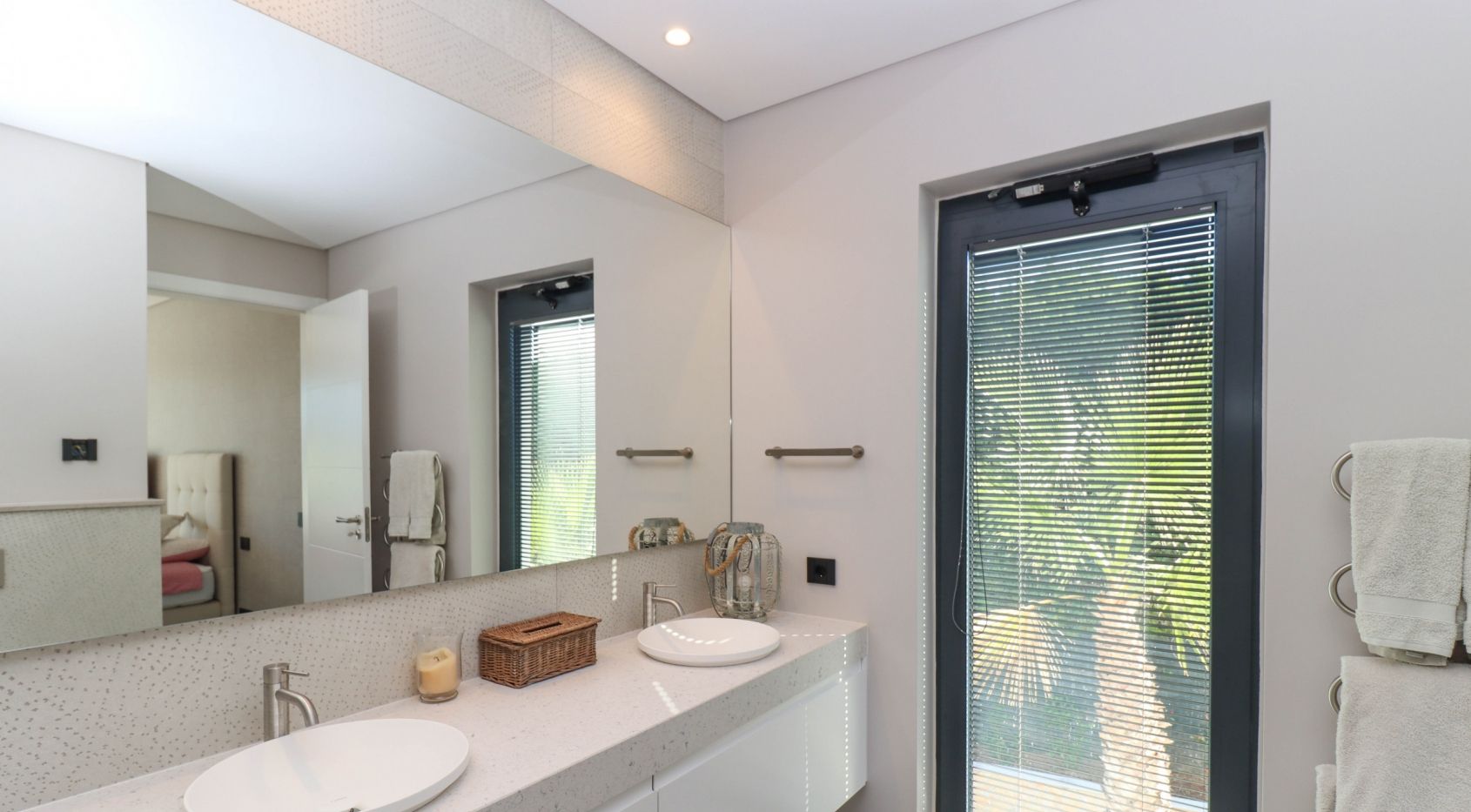 Moderne en luxe gloednieuwe villa in Ferragudo, Algarve