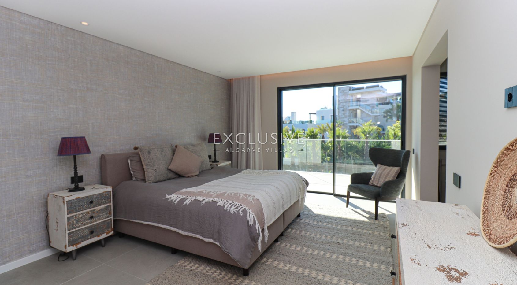 Moderne en luxe gloednieuwe villa in Ferragudo, Algarve