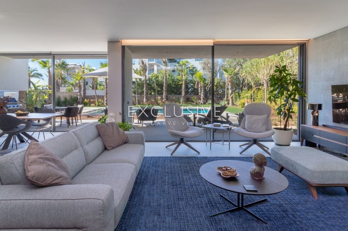 Moderne en luxe gloednieuwe villa in Ferragudo, Algarve