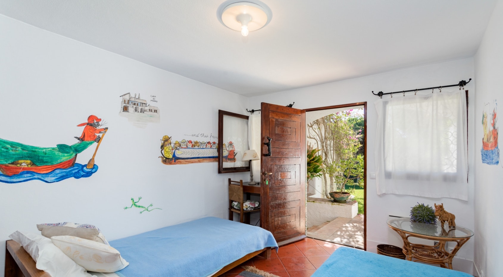 5-Schlafzimmer-Anwesen, nur wenige Gehminuten zum Strand, 3 ha. Land, Albufeira