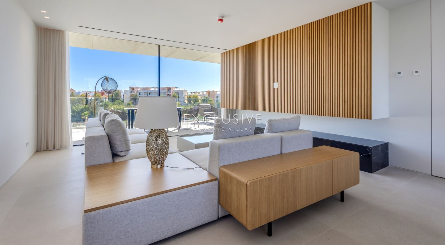 Luxurious 2 bedrooms apartments in closed condominium in Vilamoura, Central Algarve