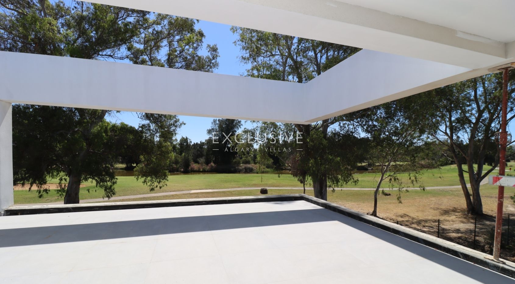 Zeitgenössische luxusvilla, 5 schlafzimmer, 1st line golf resort Penina, Algarve