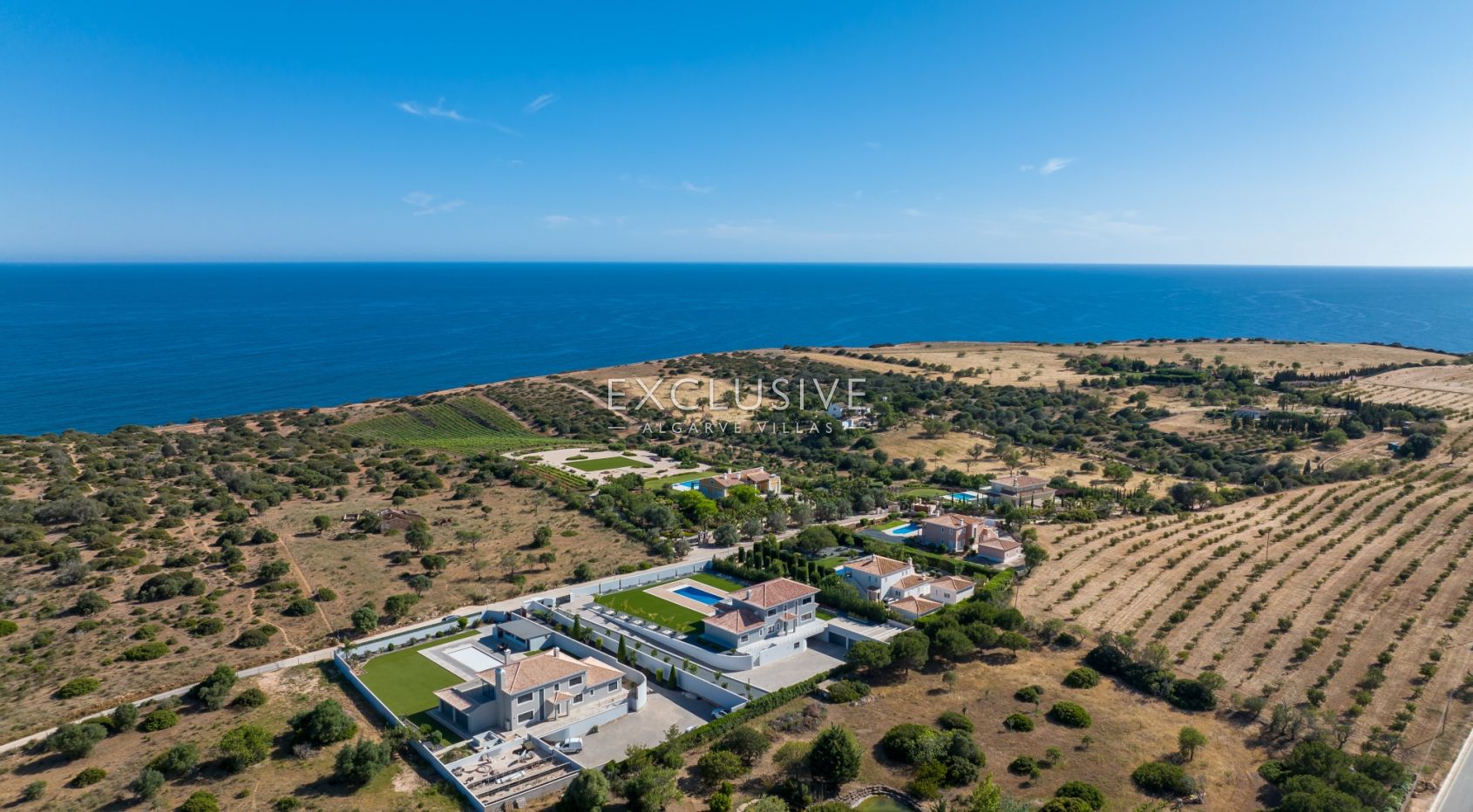 Large and modern, private villa with sea views, in Lagos