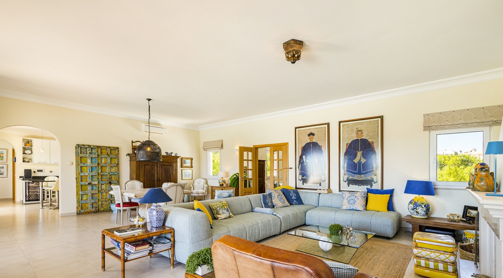 3 + 1 Bedroom villa with sea views in Praia da Luz