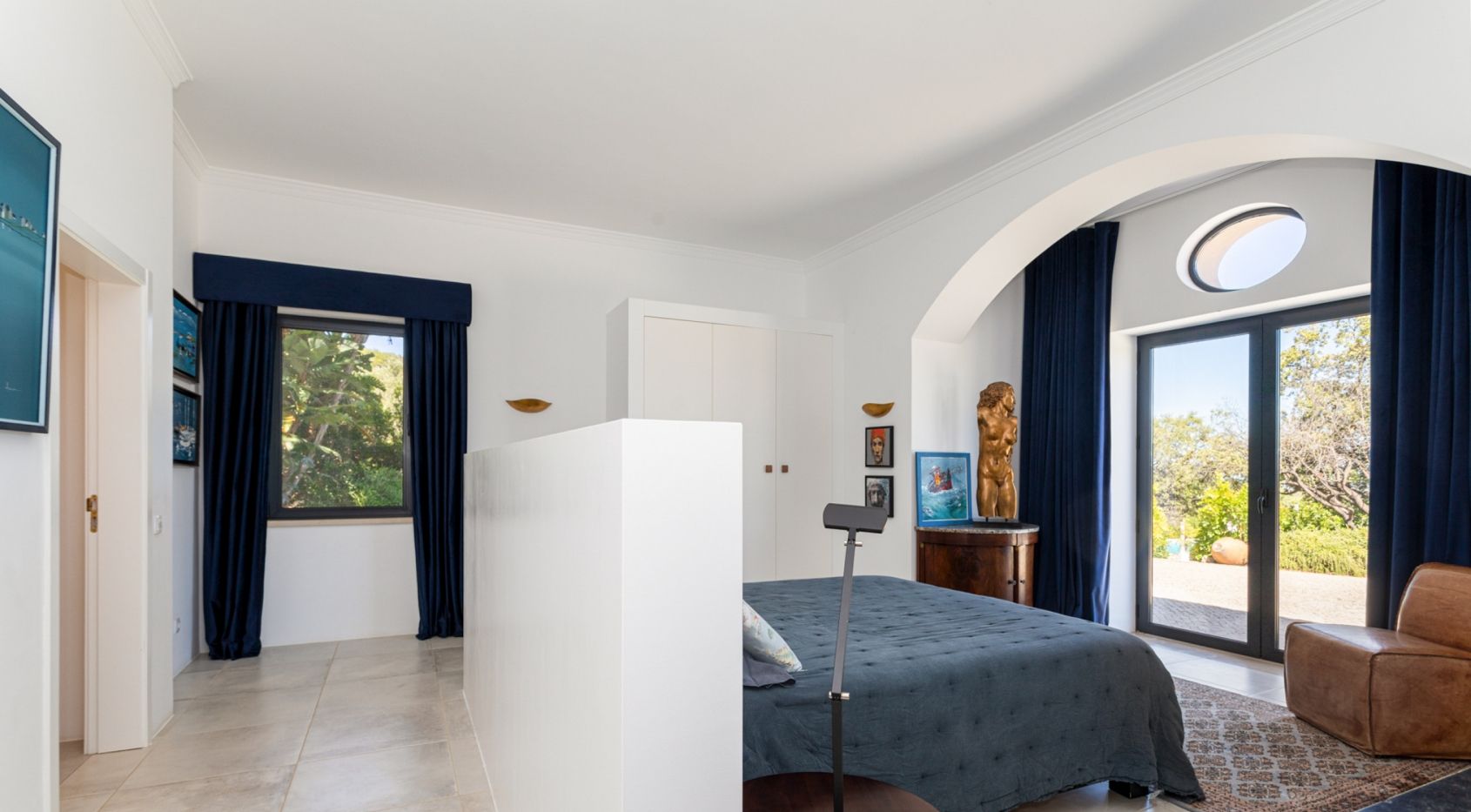 Large 3 +3 bedroom villa on large estate in Tavira, Algarve
