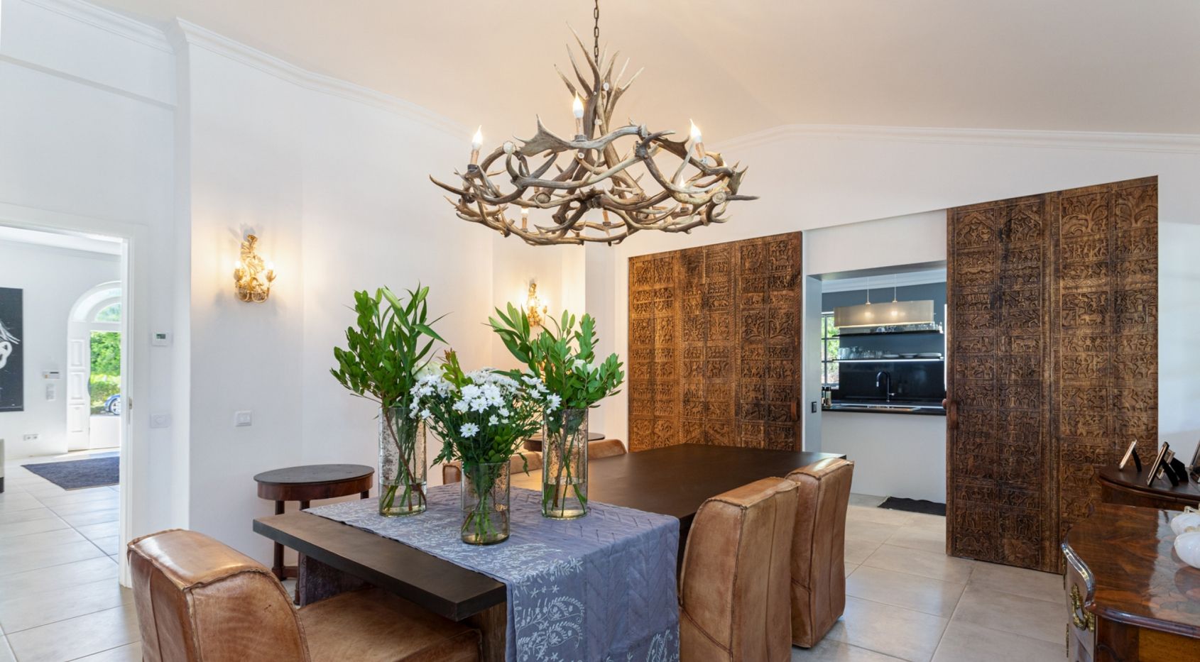 Large 3 +3 bedroom villa on large estate in Tavira, Algarve