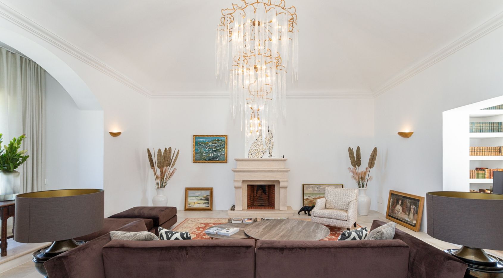 Large 3 +3 bedroom villa on large estate in Tavira, Algarve