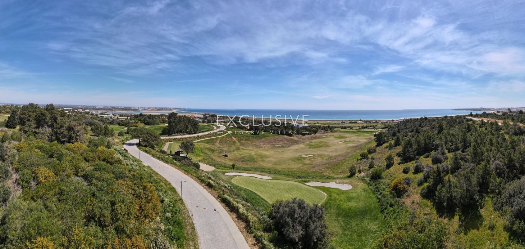 Terrains à bâtir avec vue imprenable sur le golf et la plage, à Lagos