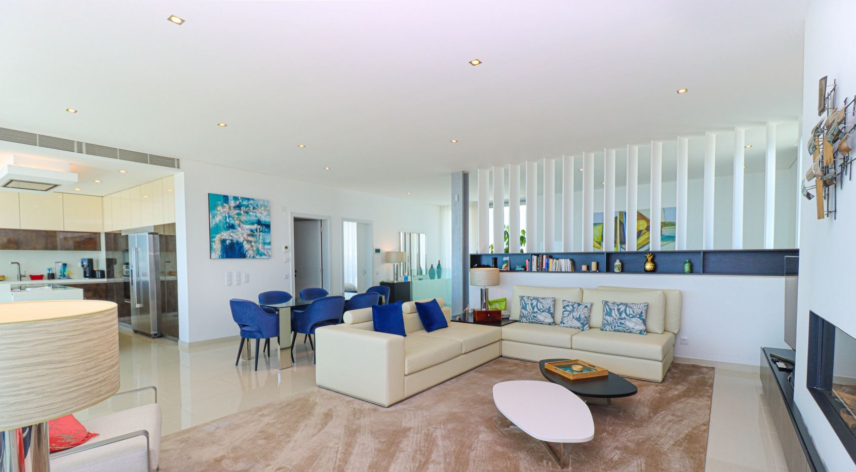 Amazing modern villa with breathtaking sea views in central Lagos (Algarve)