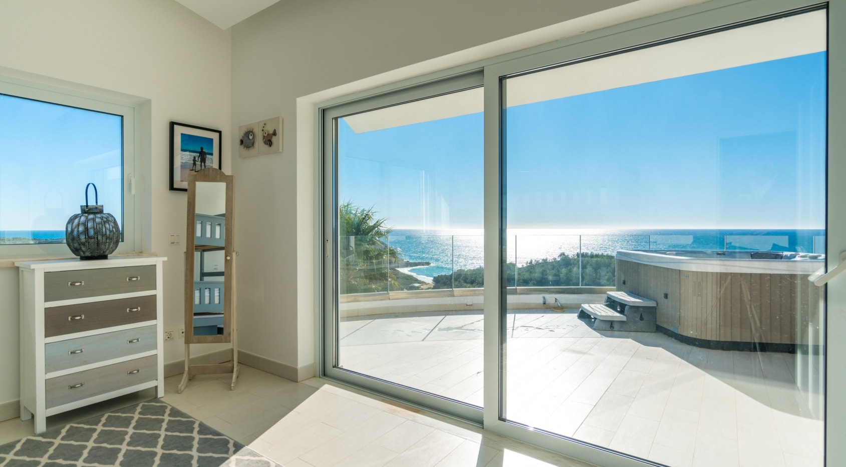 3+2 Designer villa with stunning sea views,, West Algarve