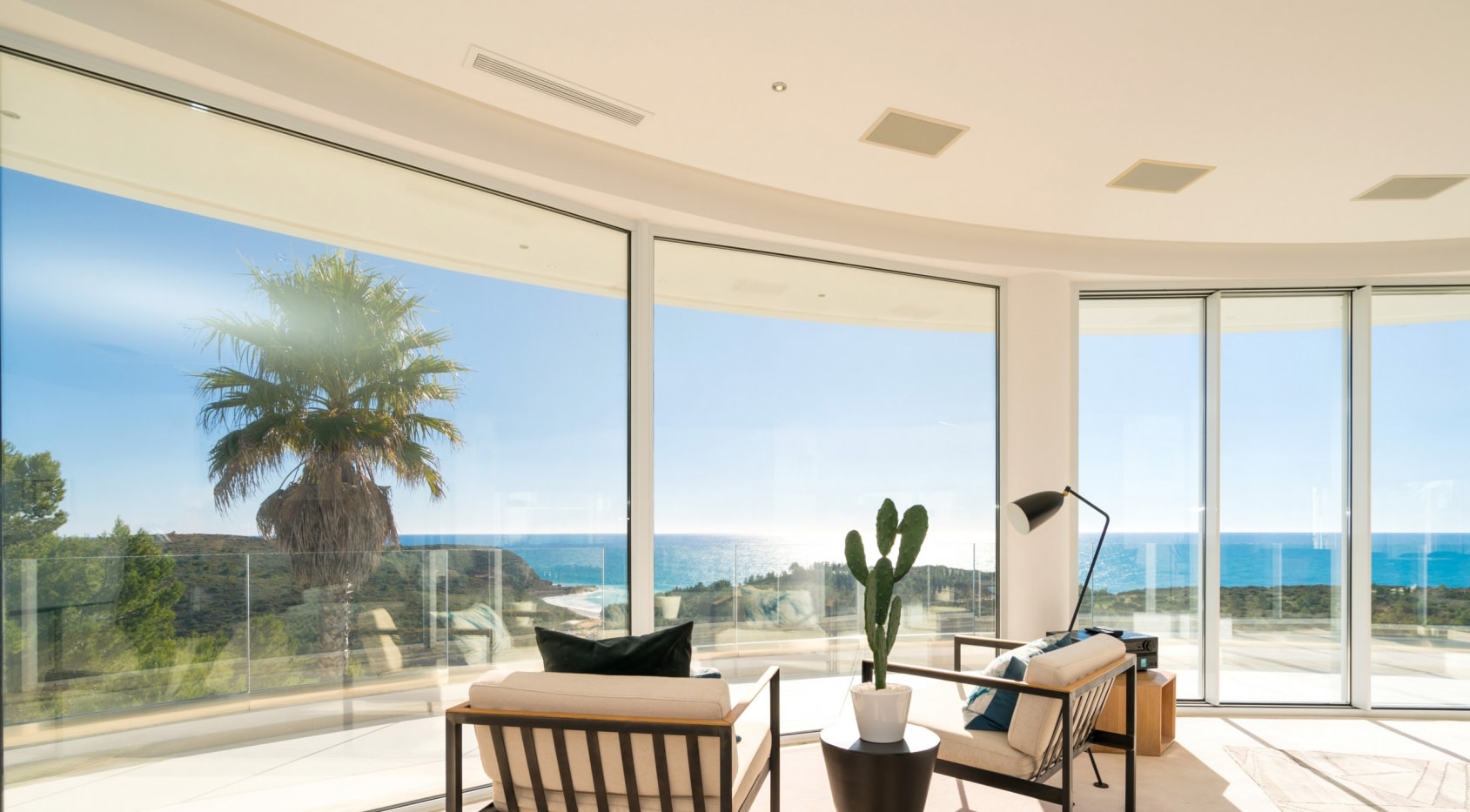 3+2 Designer villa with stunning sea views,, West Algarve
