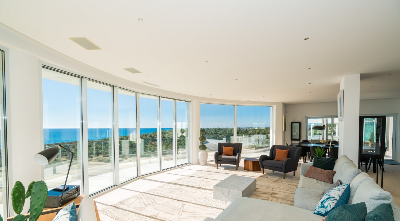 3+2 Designer villa with stunning sea views,, West Algarve