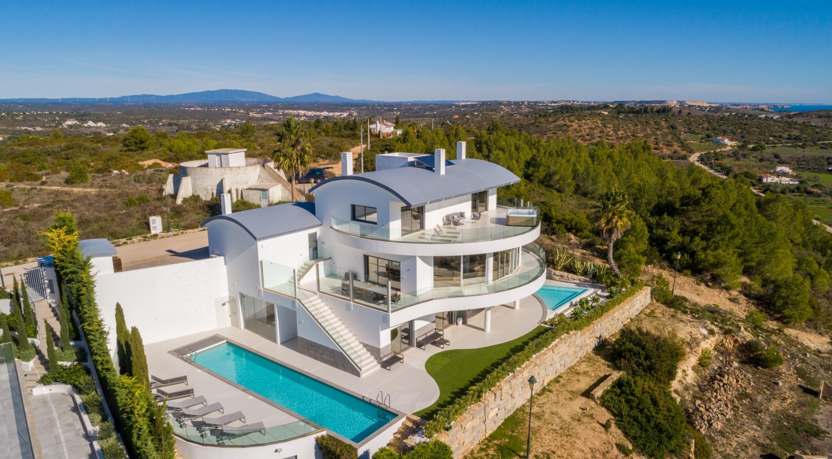 3+2 Designer villa with stunning sea views,, West Algarve