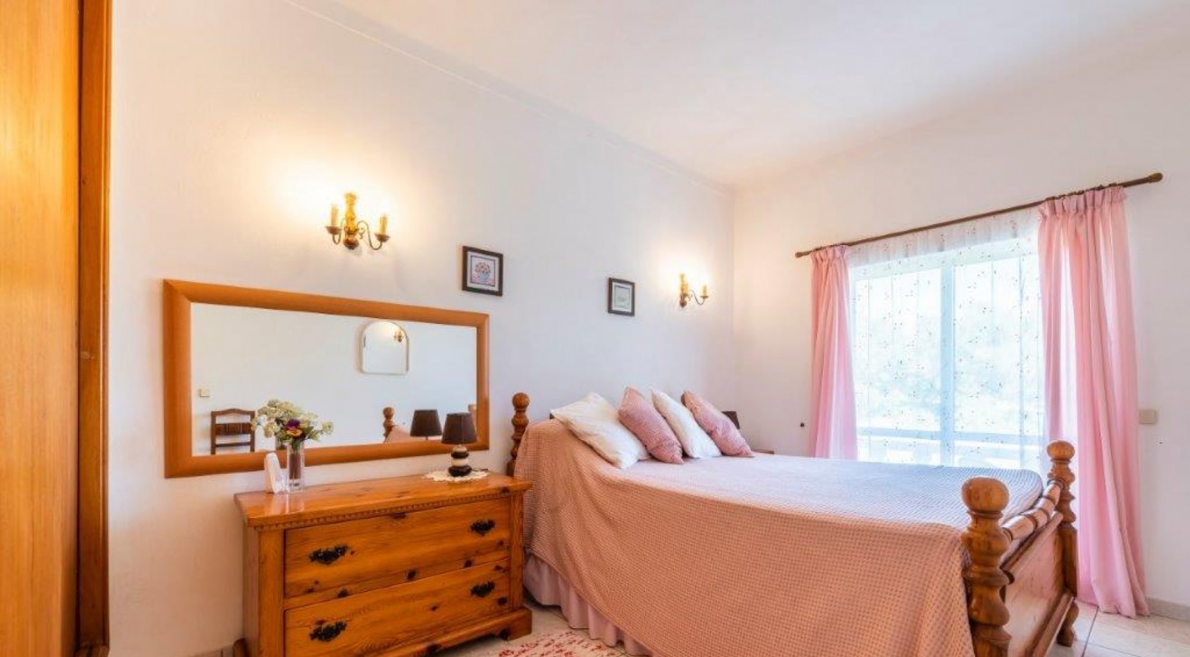 charming 3 bedroom + 1 with sea views, Alfanzina, Carvoeiro