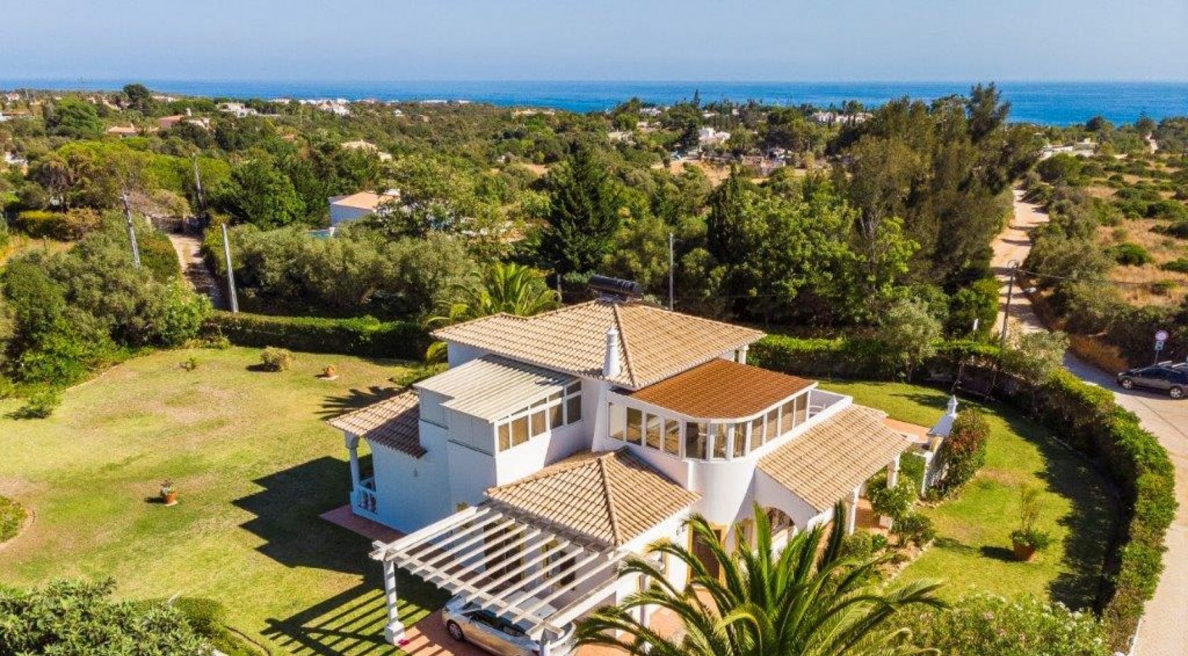charming 3 bedroom + 1 with sea views, Alfanzina, Carvoeiro