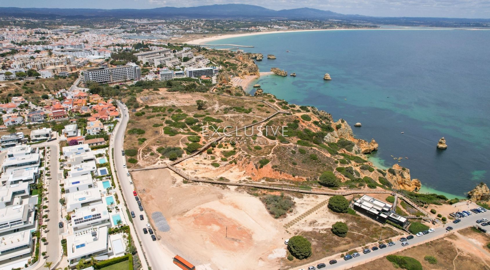Waterfront plot of land with stunning views in Lagos, Algarve