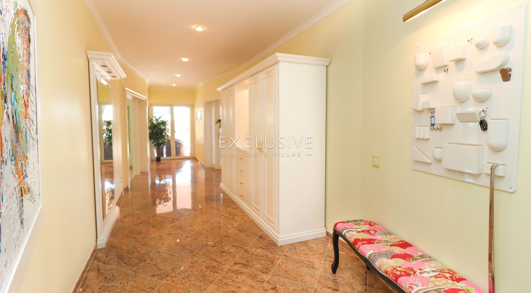 4 bedroom villa, 300 m from the beach, Albufeira
