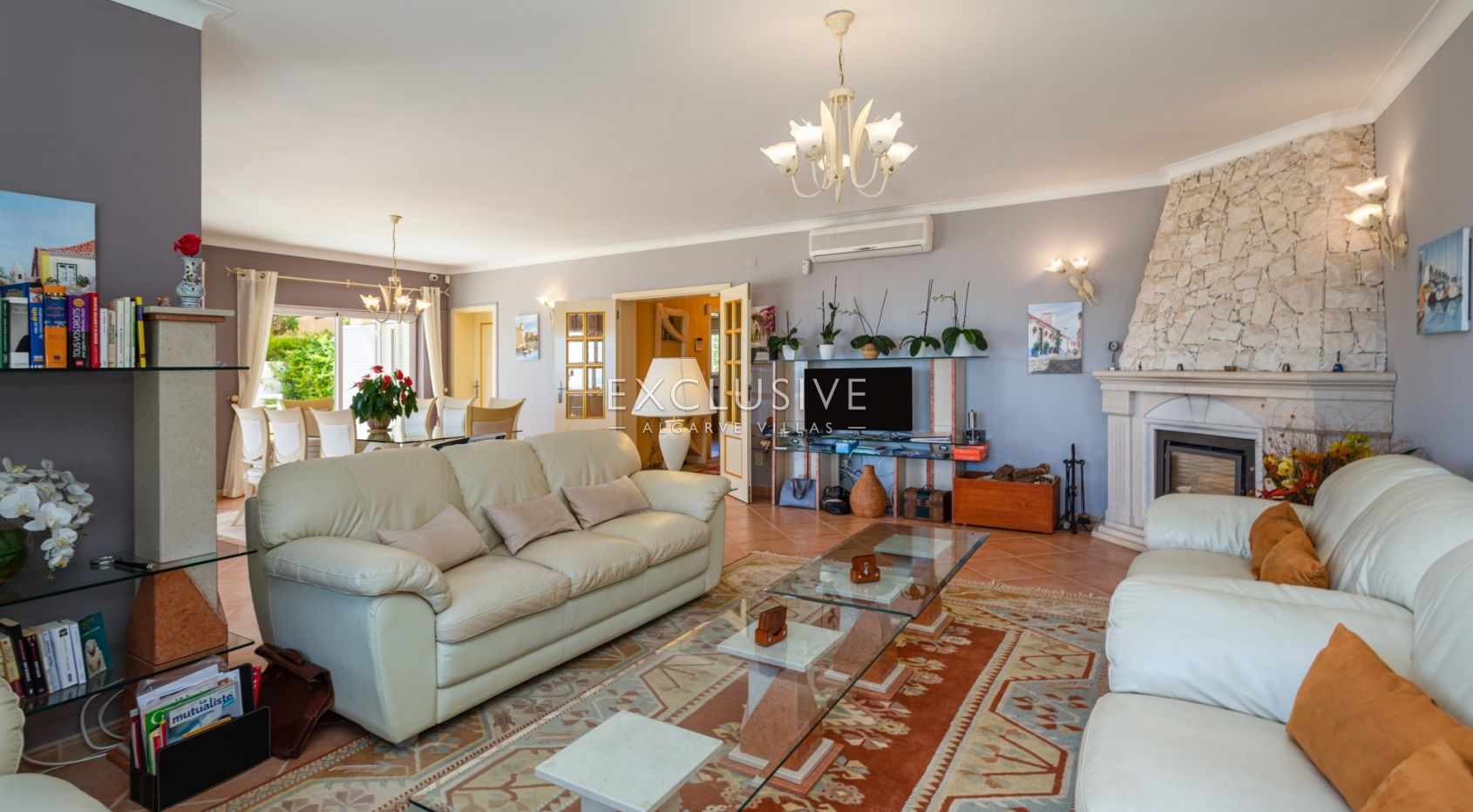 Amazing family villa in Luz with sea views Algarve