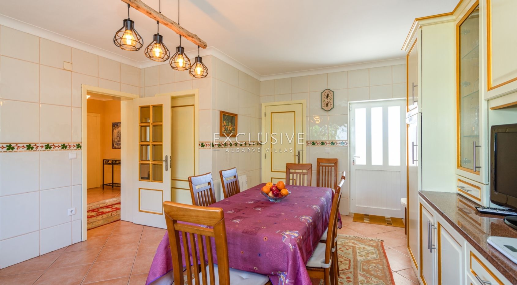 Amazing family villa in Luz with sea views Algarve