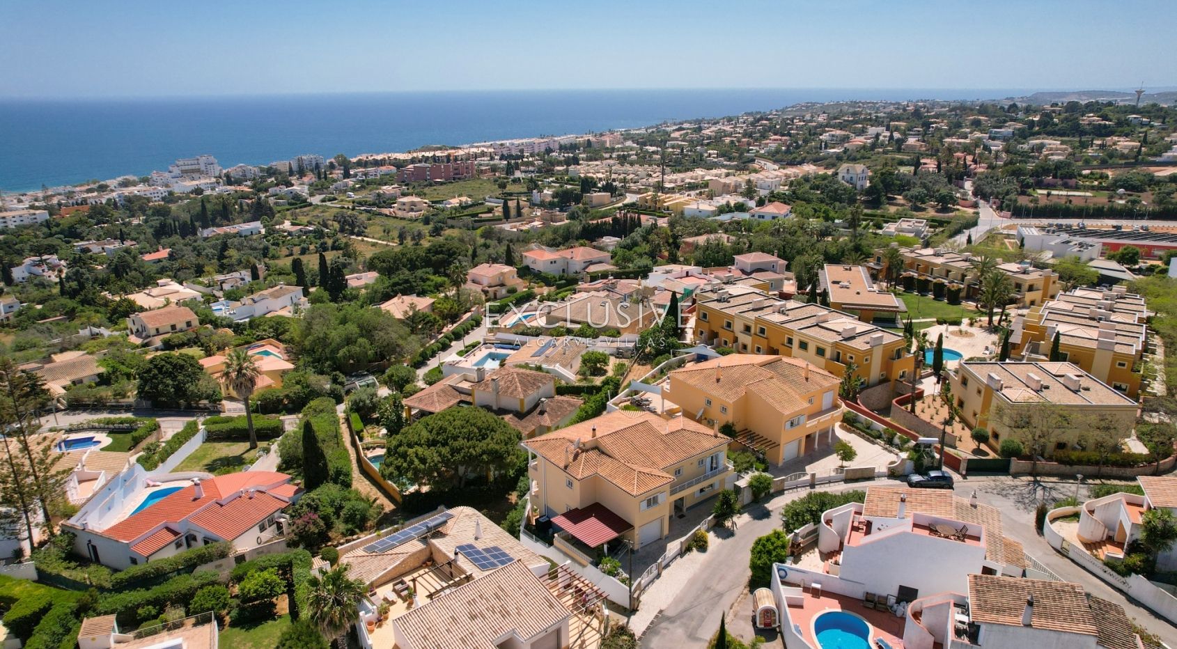 Amazing family villa in Luz with sea views Algarve