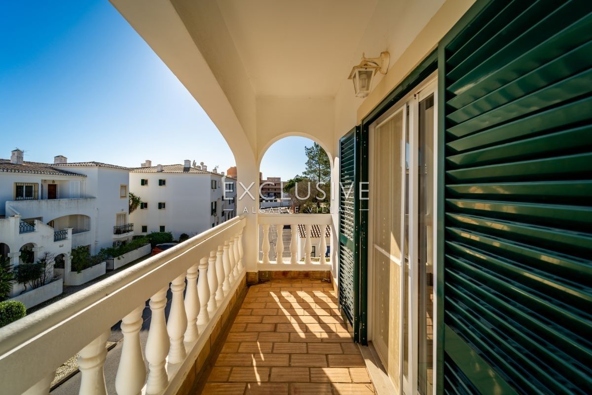 Wohnung mit herrlichem Meerblick, Gehentfernung zum Strand, in Lagos (Algarve)