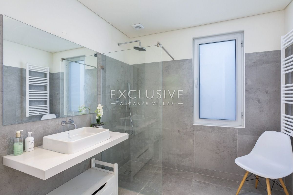 Stunning contemporary architect-designed attached villa Vilamoura, Algarve
