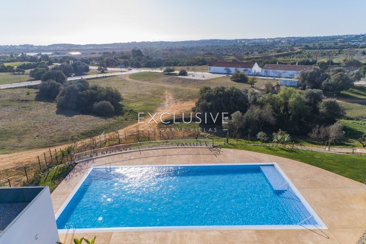 Stunning contemporary architect-designed attached villa Vilamoura, Algarve