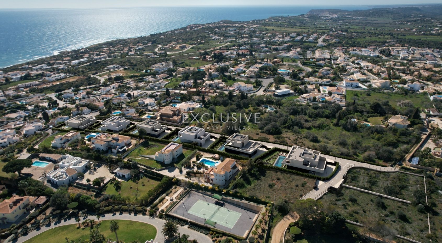 Luxe eigentijdse design villa's in Luz, Lagos