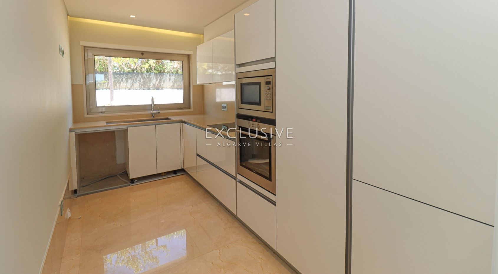 Luxe herenhuizen met zeezicht - 300m van het strand, Albufeira.