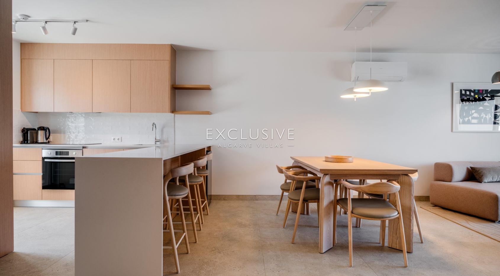 2 bedroom apartments in Carvoeiro centre near the beach, investment opportunity
