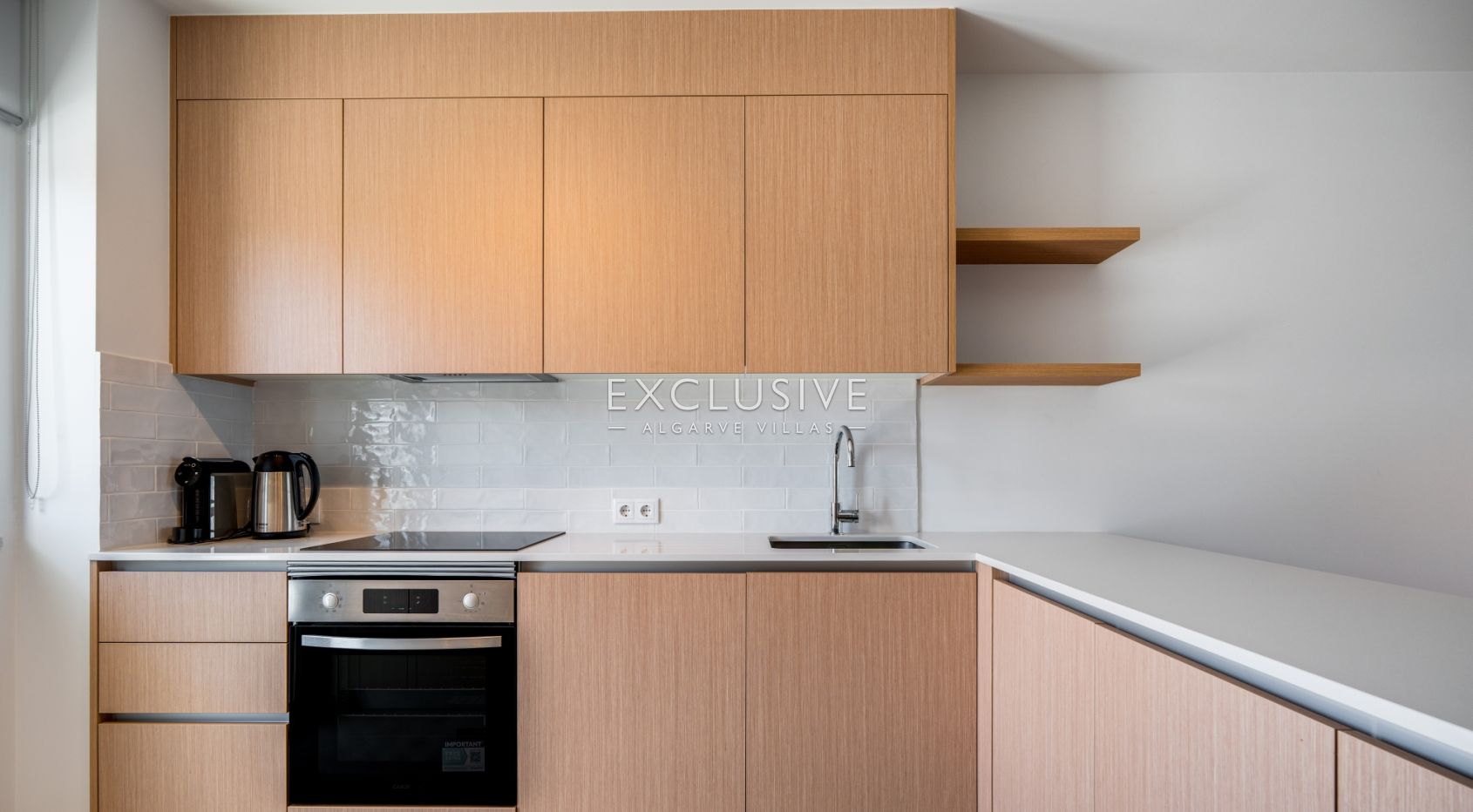 2 bedroom apartments in Carvoeiro centre near the beach, investment opportunity