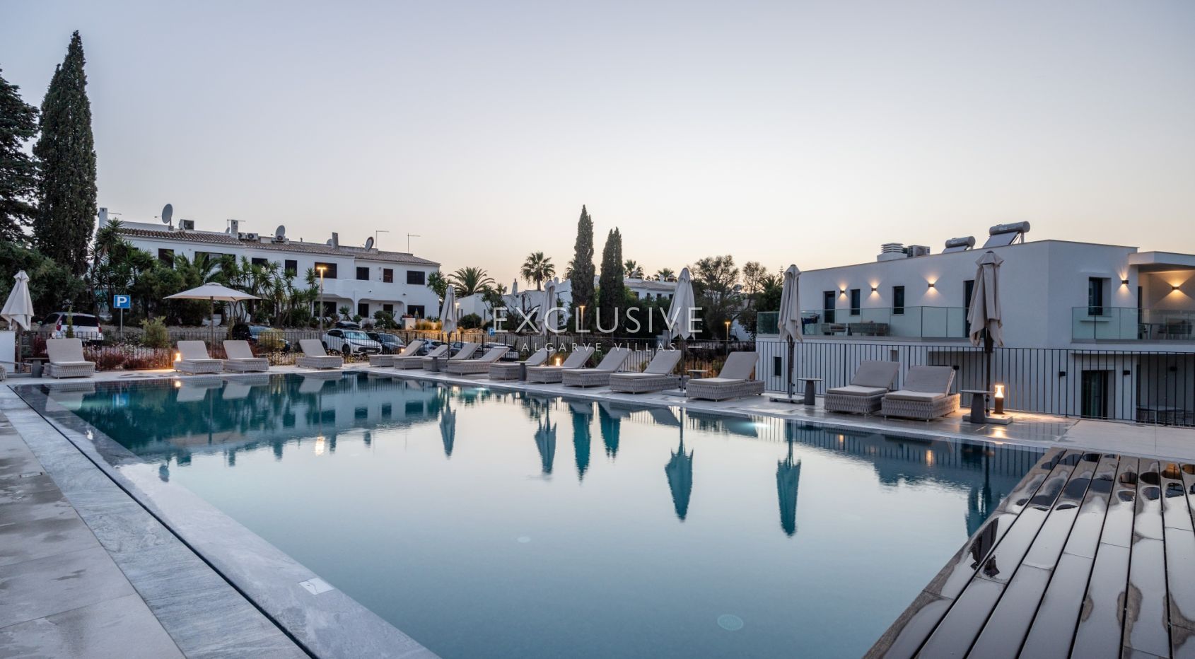 2 bedroom apartments in Carvoeiro centre near the beach, investment opportunity