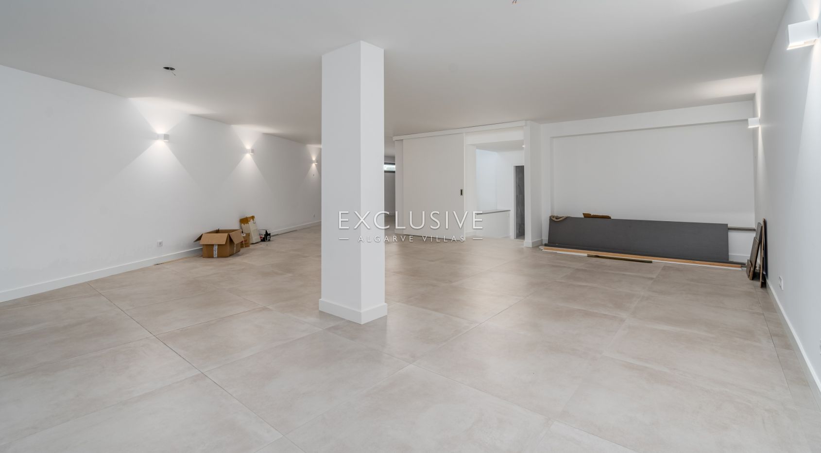 Villa moderne de 4 chambres avec vue imprenable à Lagos, Algarve