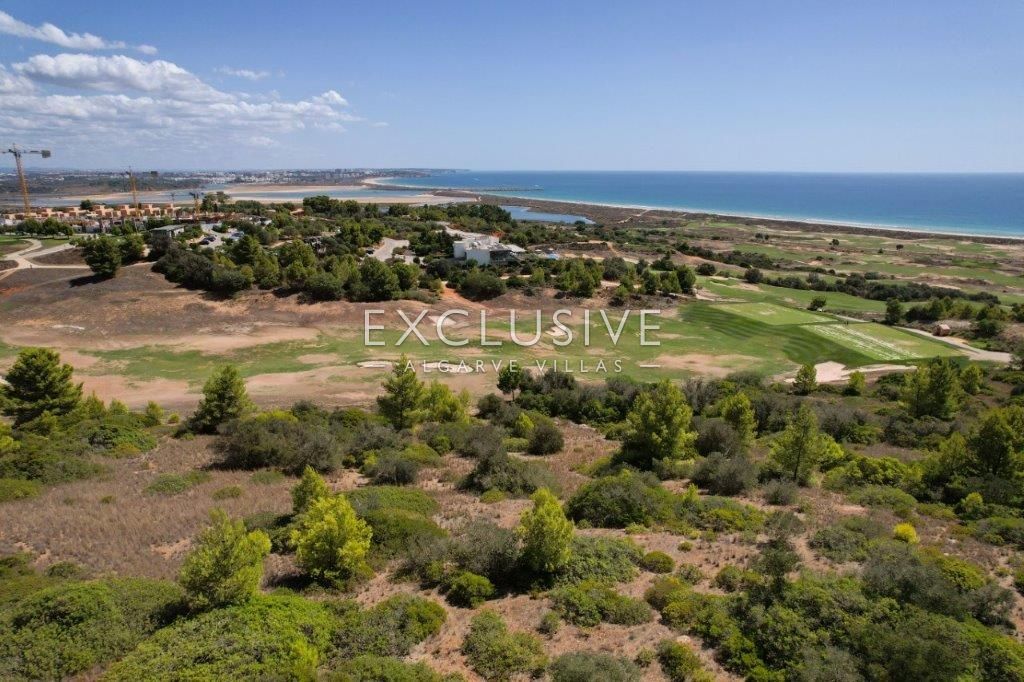 Stunning sea view building plot on Palmares golf course, Lagos, Algarve