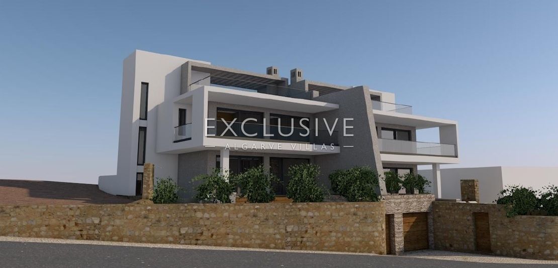 Modern 3 bedroom semi-detached villa with pool, Sta Barbara de Nexe, Algarve