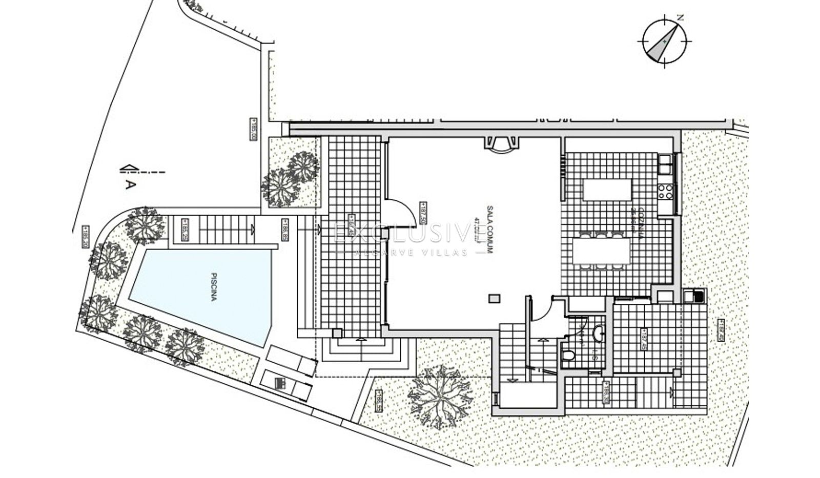 Modern 3 bedroom semi-detached villa with pool, Sta Barbara de Nexe, Algarve