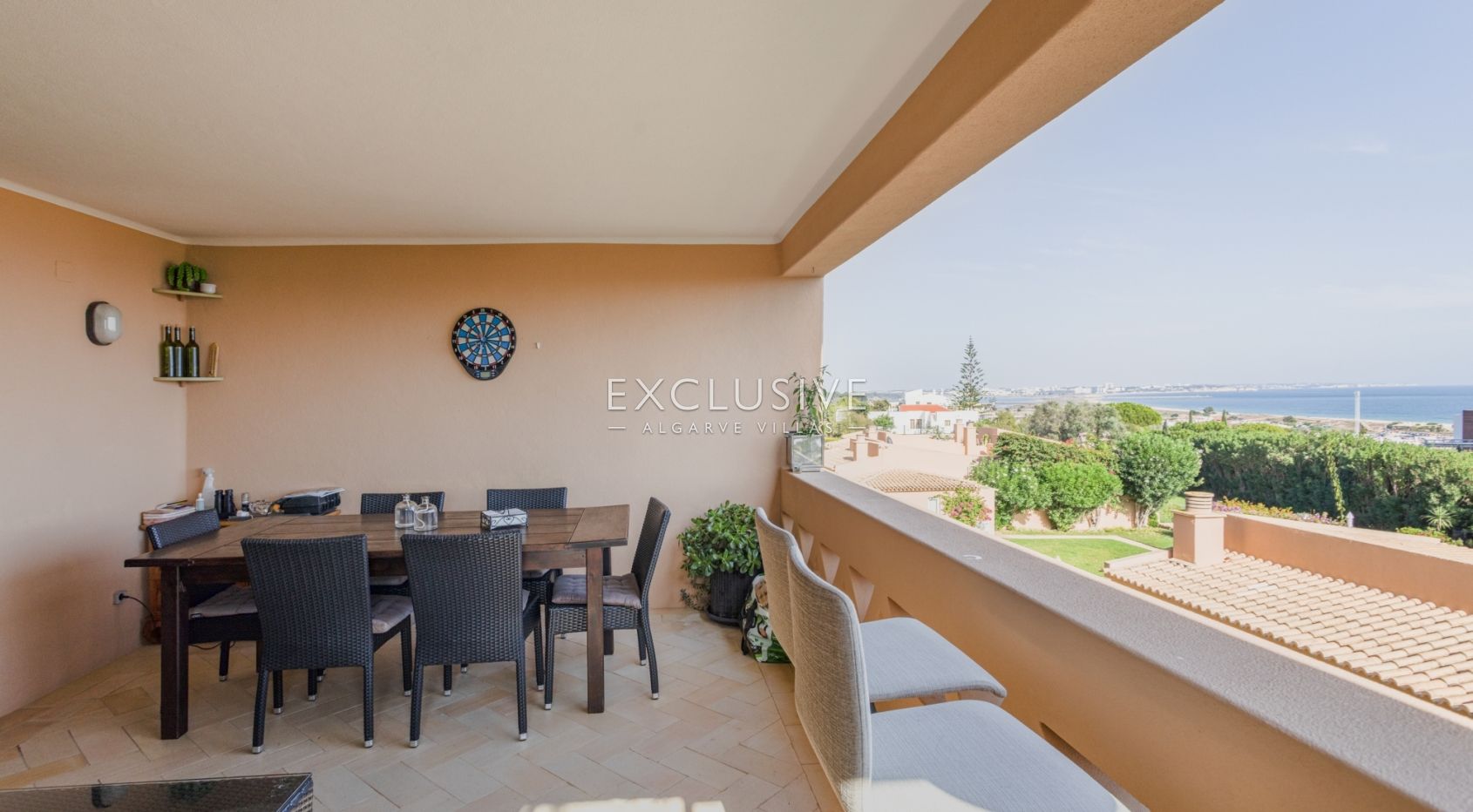 Gut präsentierte 3-Zimmer-Wohnung mit unglaublichem Meerblick, in Lagos (Algarve)