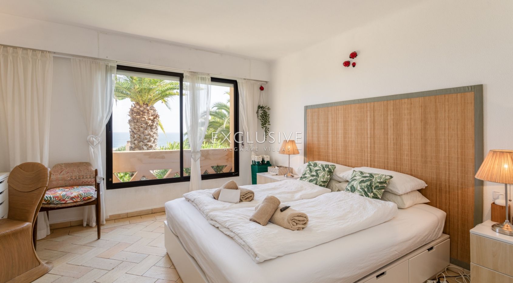 Gut präsentierte 3-Zimmer-Wohnung mit unglaublichem Meerblick, in Lagos (Algarve)
