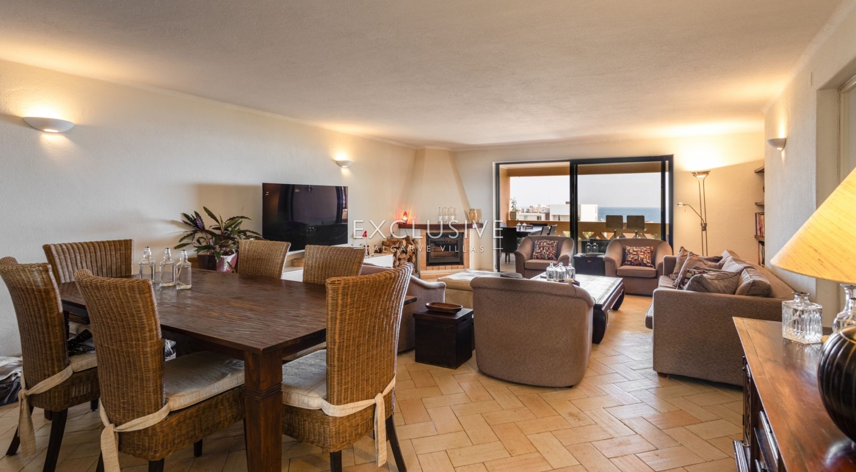 Gut präsentierte 3-Zimmer-Wohnung mit unglaublichem Meerblick, in Lagos (Algarve)