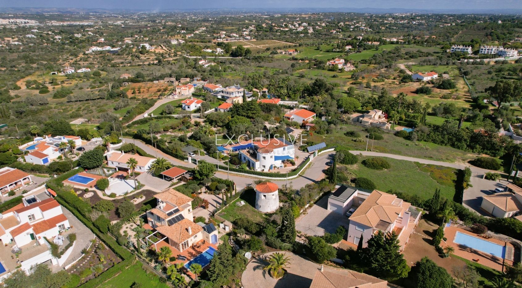 Plot with project for contemporary villa in Carvoeiro, Algarve