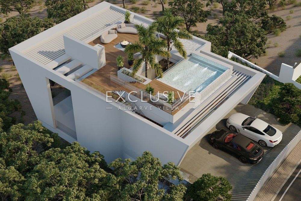 New luxury villa in Carvoeiro, 1 km from beach, modern design, rooftop swimming pool