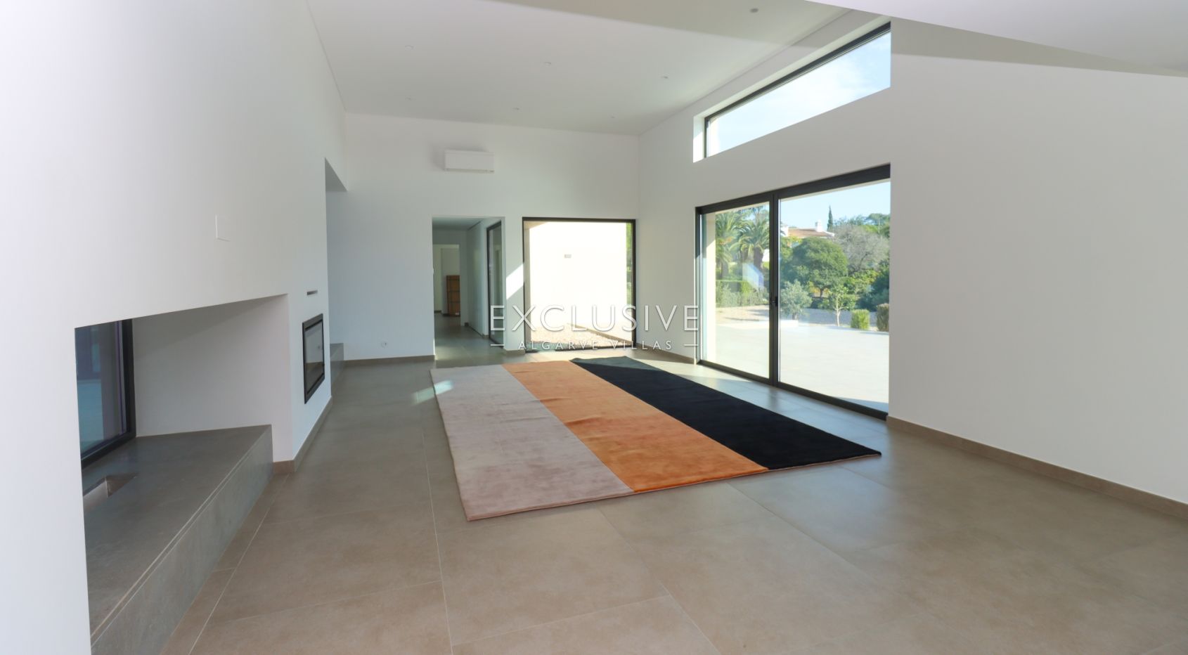 Modern Villa Salicos, Carvoeiro, Algarve