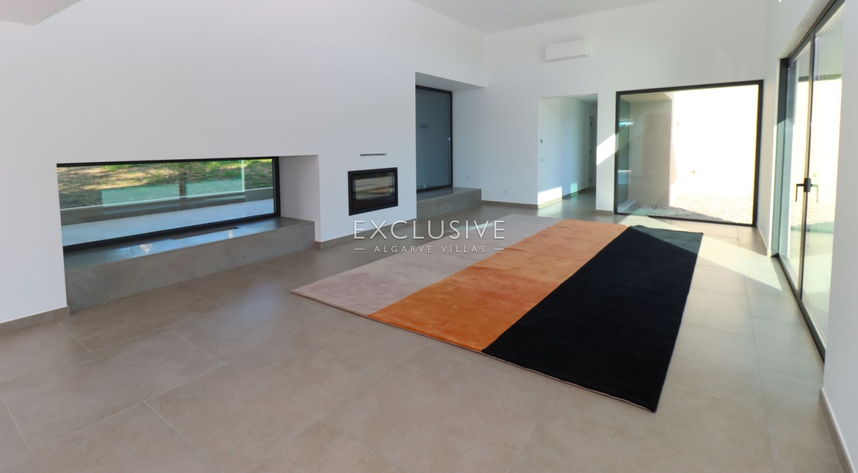 Modern Villa Salicos, Carvoeiro, Algarve
