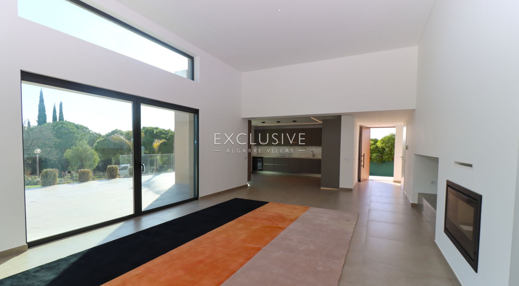 Modern Villa Salicos, Carvoeiro, Algarve