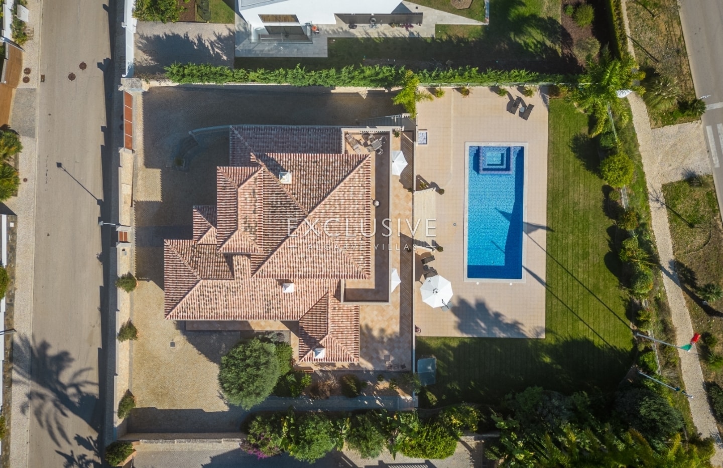 Impressive villa with sea views at Porto de Mós-Lagos-Algarve