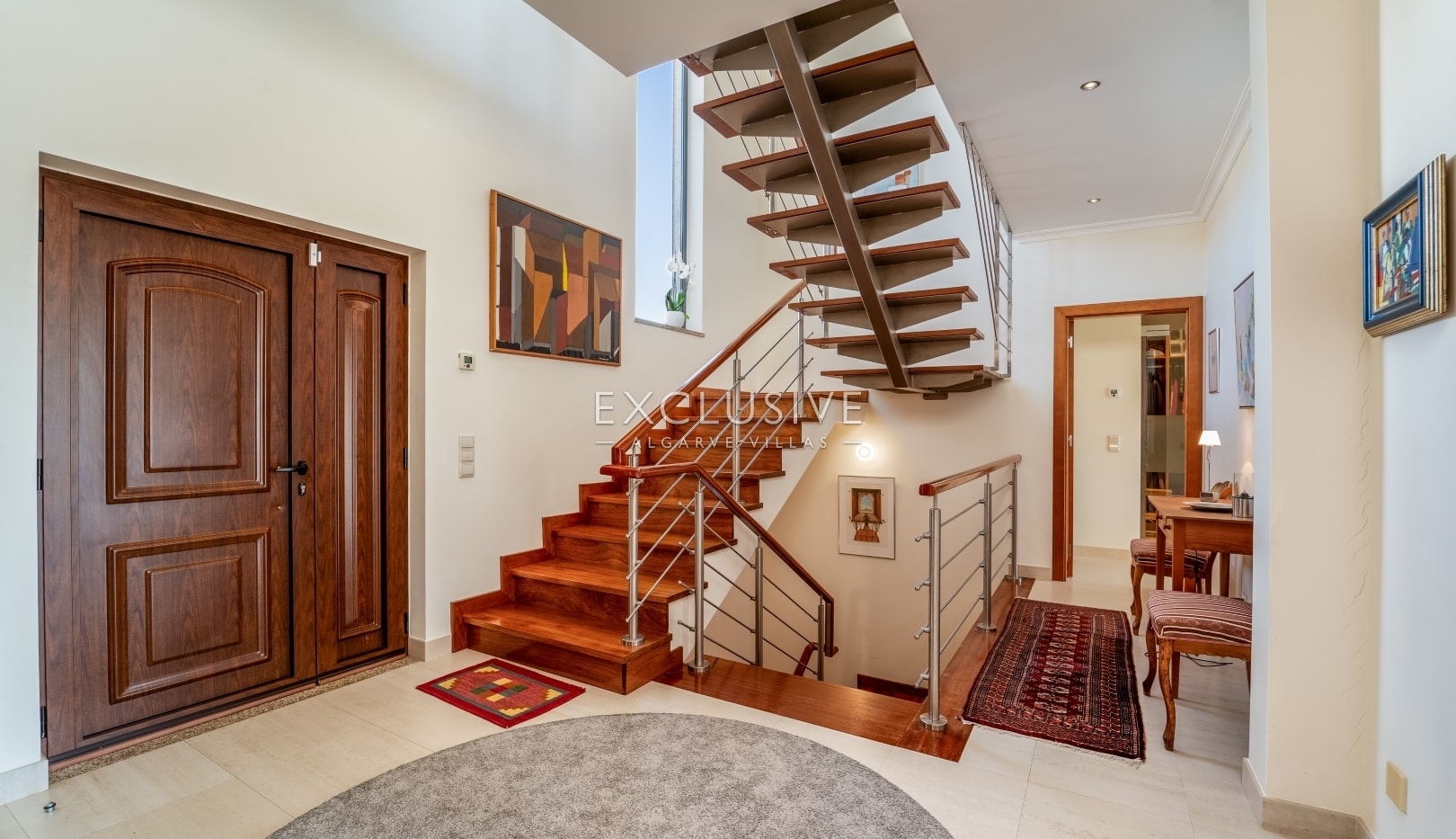 Impressive villa with sea views at Porto de Mós-Lagos-Algarve