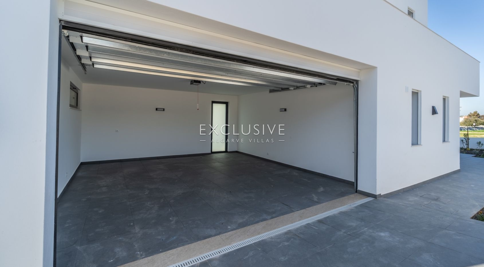 Brand new modern villa Lagos, Algarve