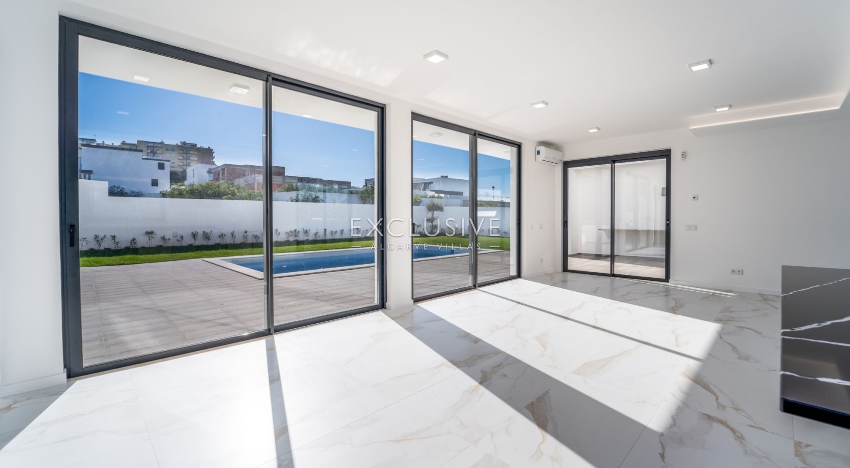 Brand new modern villa Lagos, Algarve