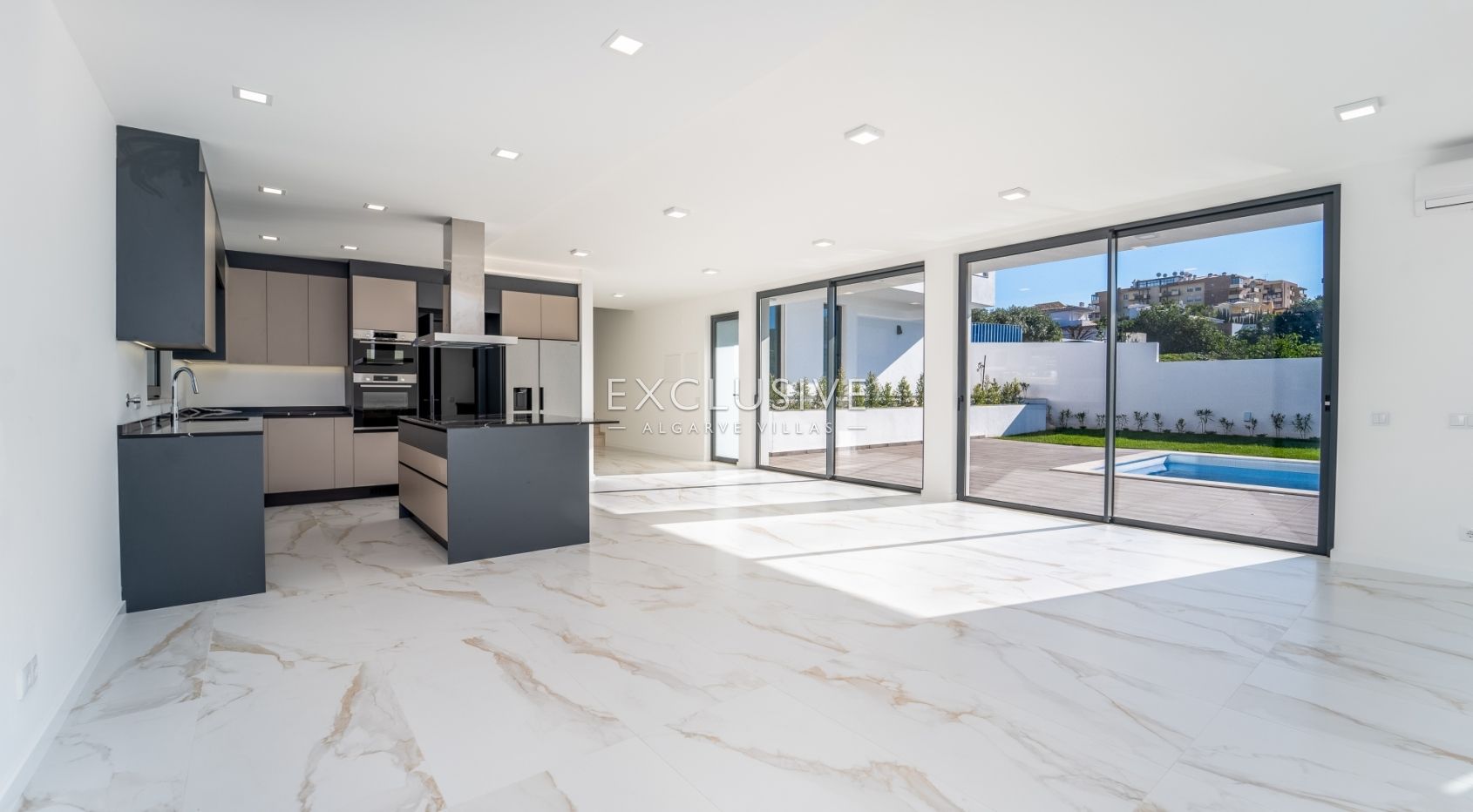 Brand new modern villa Lagos, Algarve