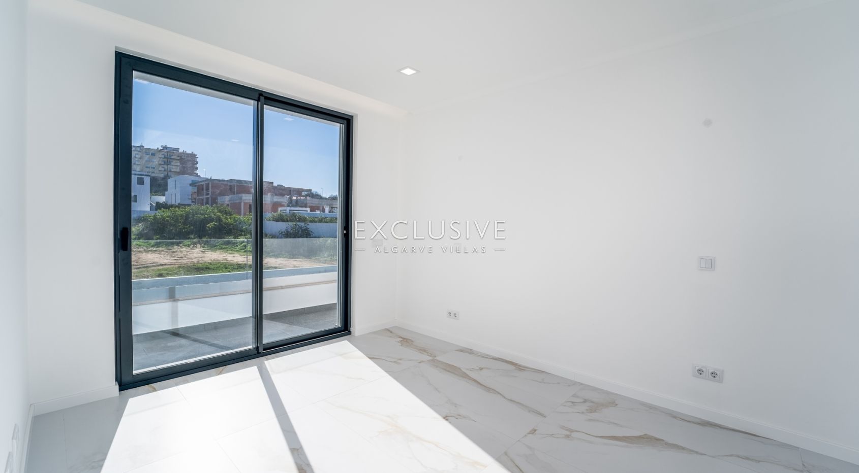 Brand new modern villa Lagos, Algarve
